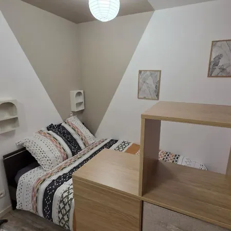 アパート Double En Face A Face *